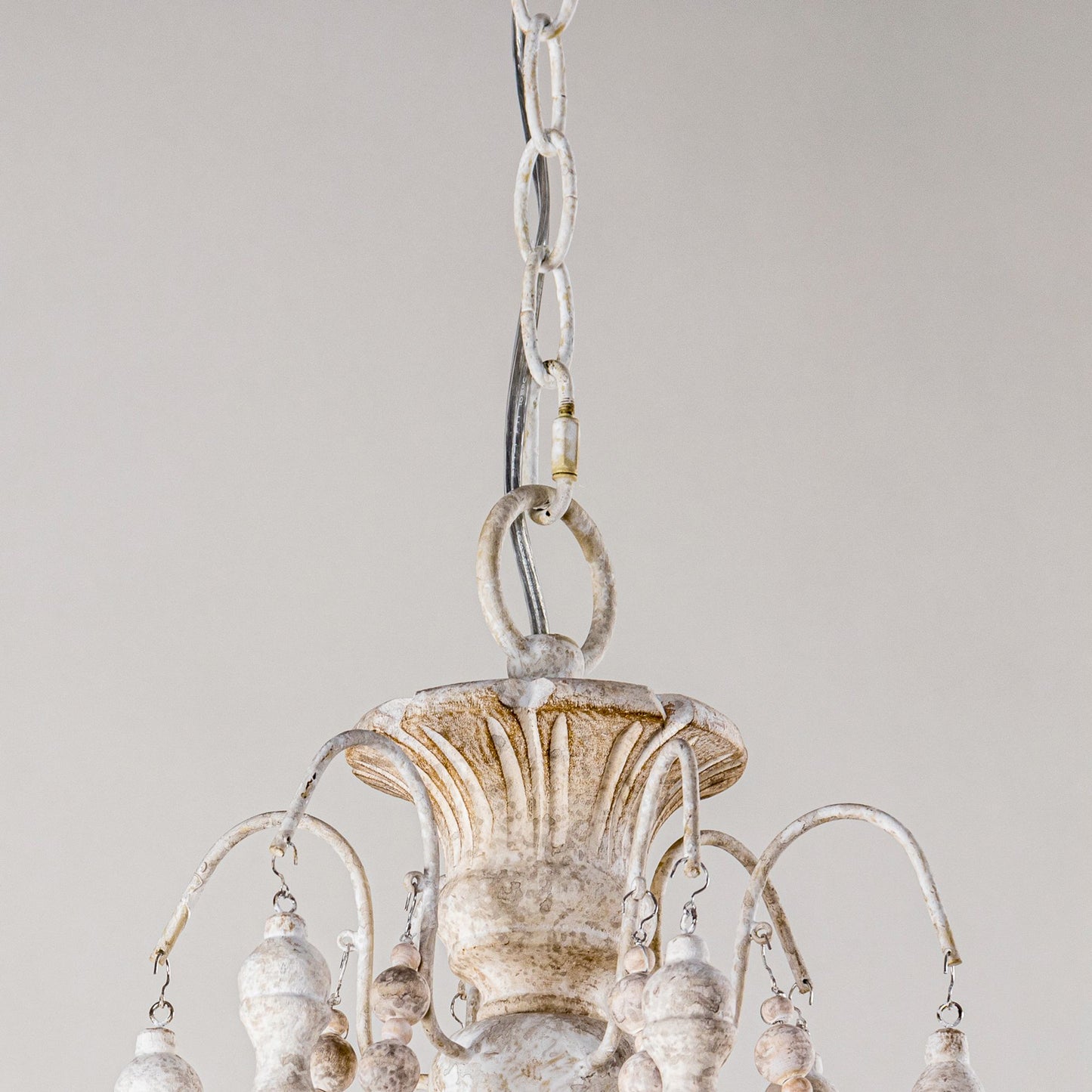 Lusteria Traditional Handmade 6-Light Wood White Chandelier